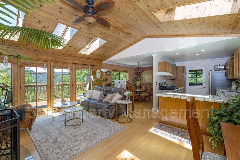 646 Blue Ridge Dr - Photo 3 of 36