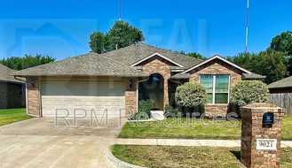 9021 Sw 55th St - Photo 1 of 1