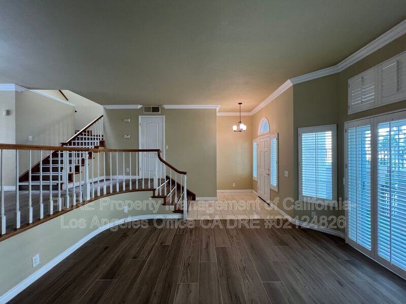 2300 Maple Ave #44 - Photo 4 of 21