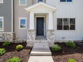 featured image of 15083 S Reins Way #706