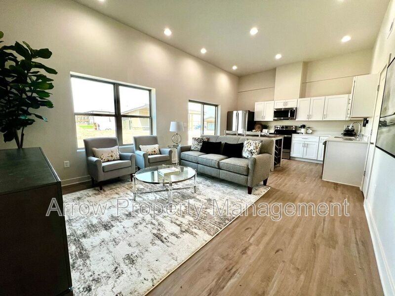 1161 North Claude Road #56 - Photo 3 of 46