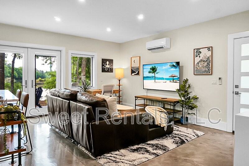 665 Daniel Whaley Dr #B - Photo 2 of 50