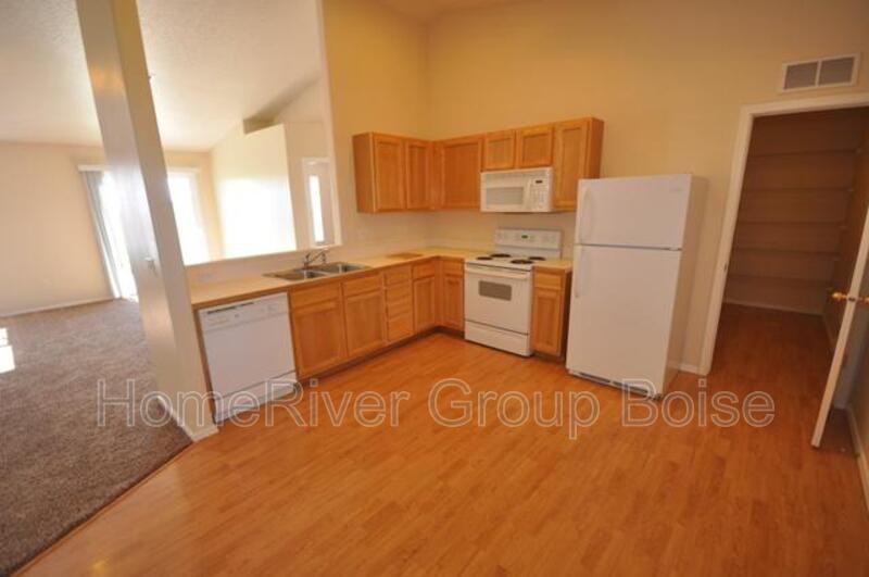 16692 Zaragosa Way - Photo 2 of 19