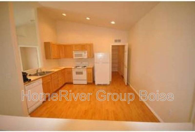 16692 Zaragosa Way - Photo 3 of 19