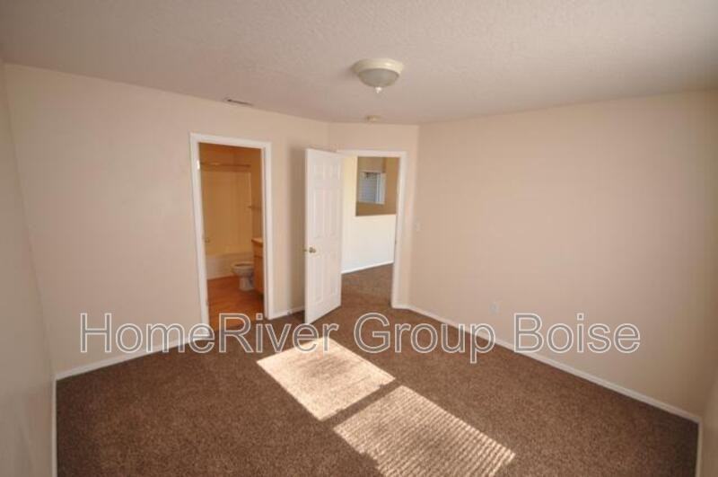 16692 Zaragosa Way - Photo 4 of 19