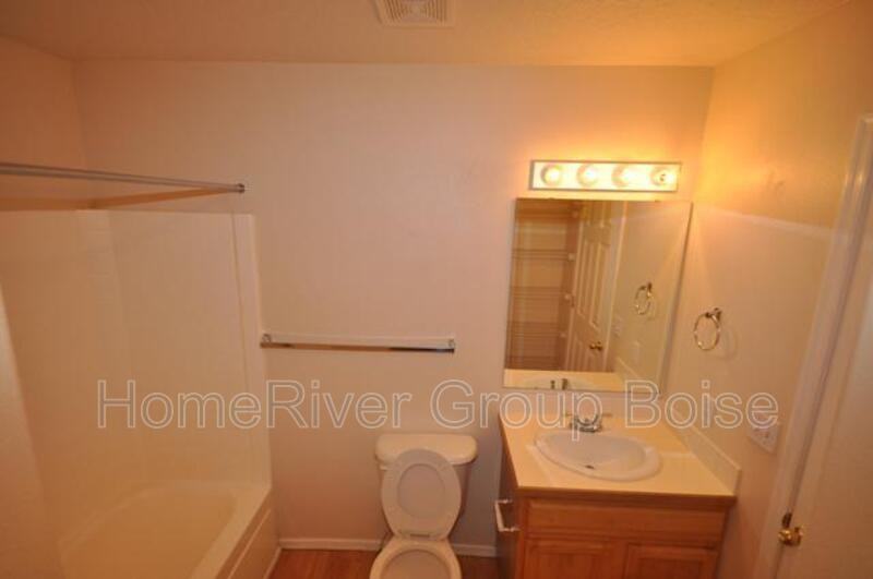 16692 Zaragosa Way - Photo 7 of 19