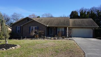 featured image of 867 Westgate Dr