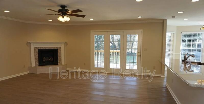 867 Westgate Dr - Photo 6 of 41