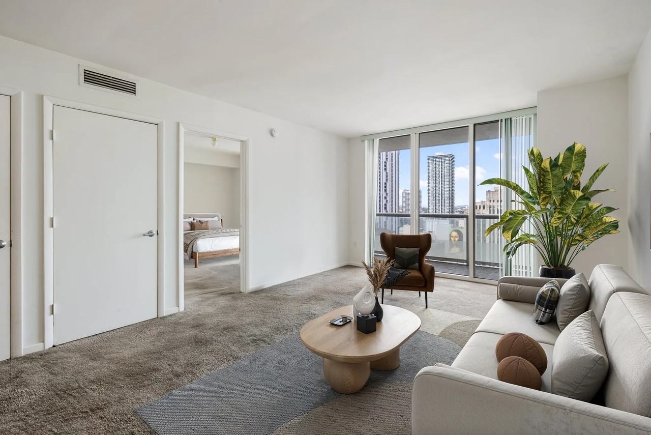 50 Biscayne Blvd - Photo 3 of 35