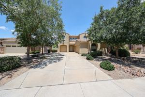 featured image of 3382 E Roadrunner Dr
