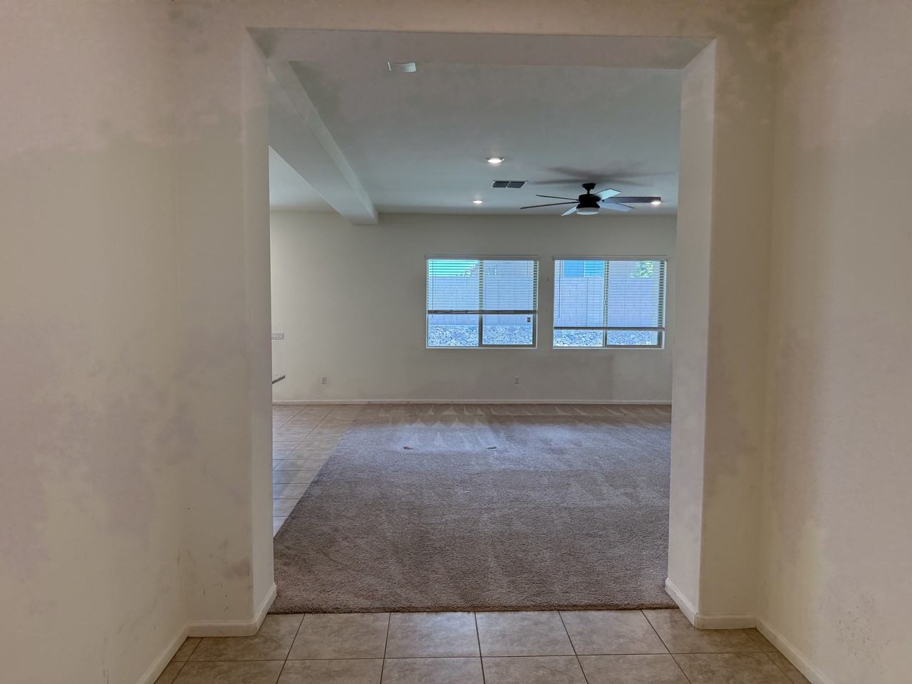 1646 W Aristides St - Photo 6 of 48