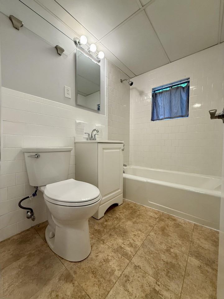 8 Friend St #2 - Photo 6 of 7