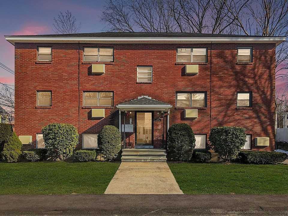 8 Friend St #2 - Photo 7 of 7