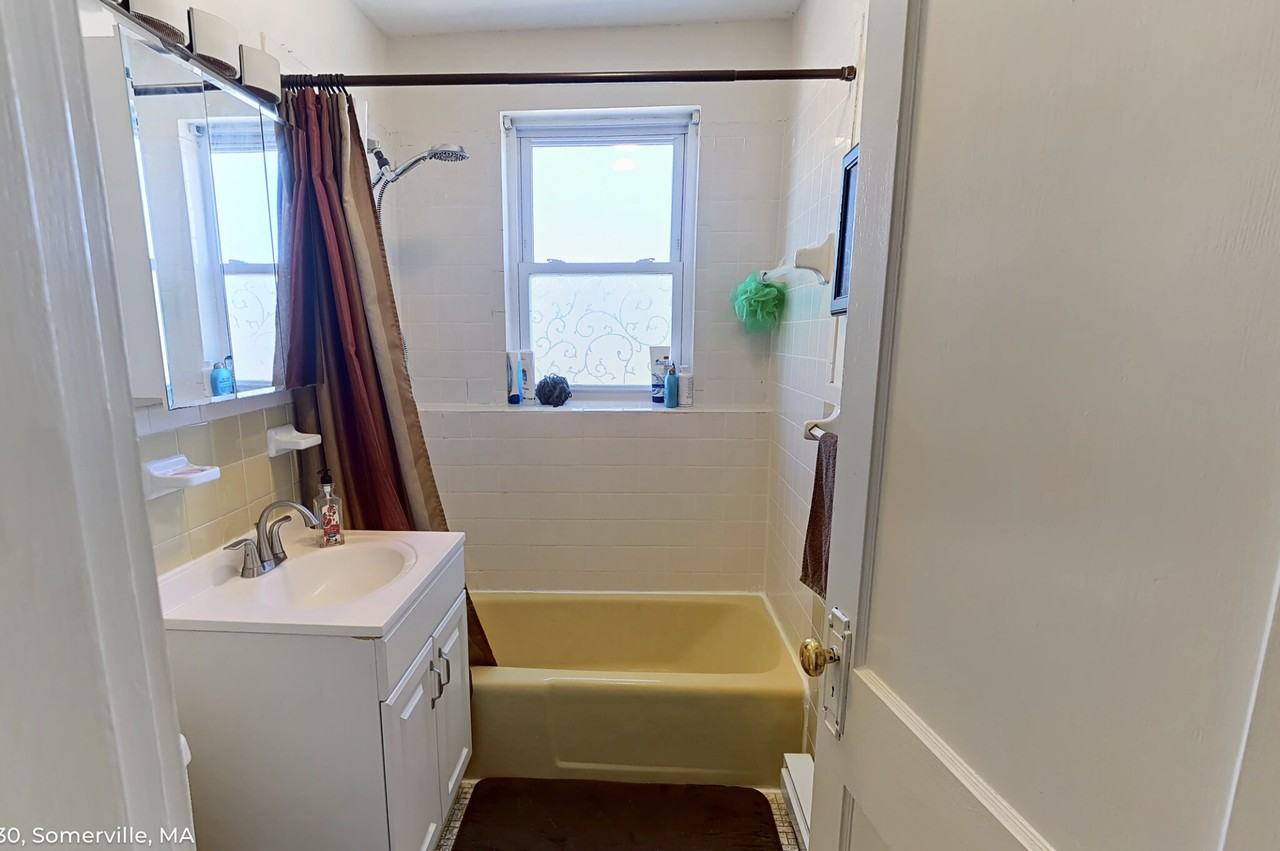 405 Highland Ave #30 - Photo 5 of 12