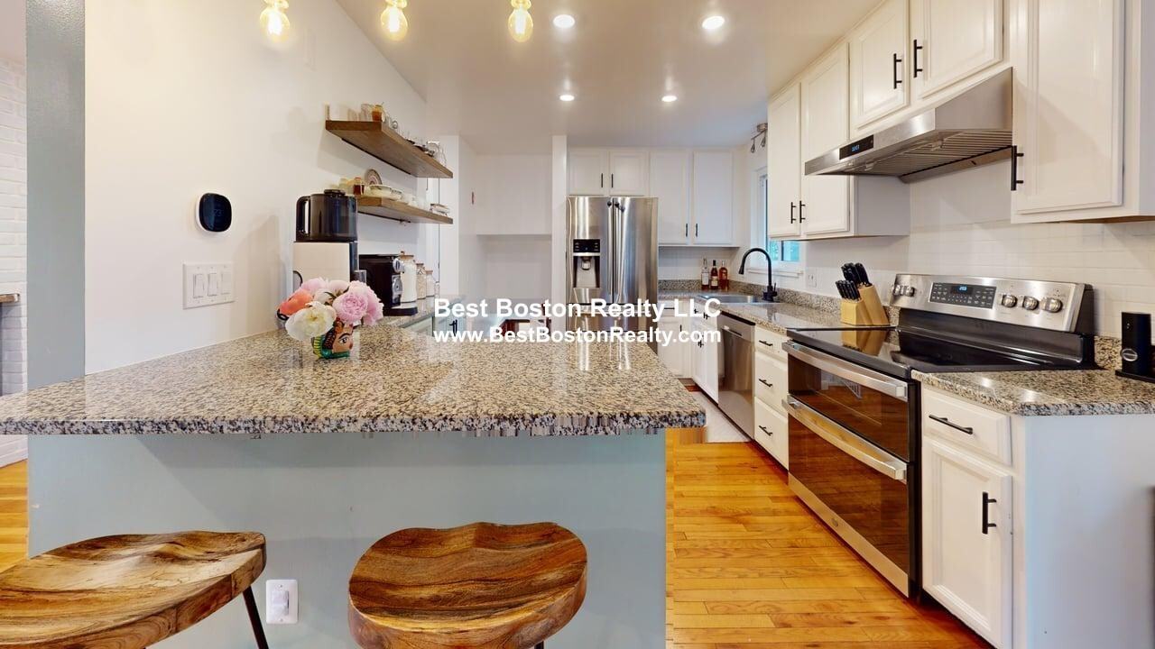 15 Pinewood Ave - Photo 2 of 20