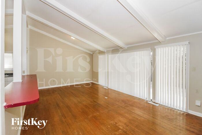 3003 Dumbarton Rd - Photo 3 of 16