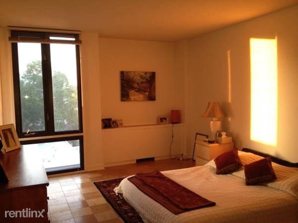 Tiber Island - Photo 3 of 9