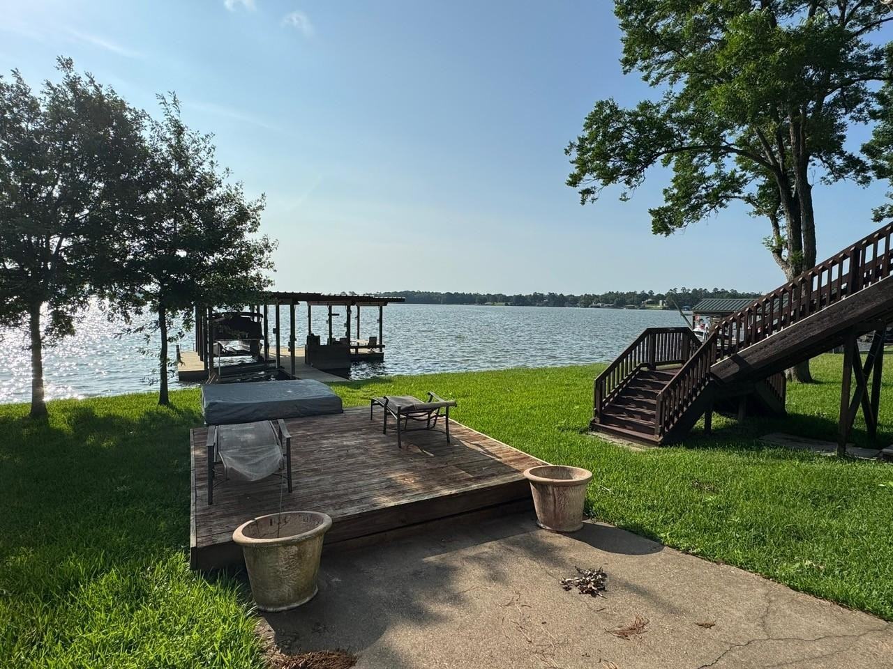 260 Shoreline Dr - Photo 3 of 12