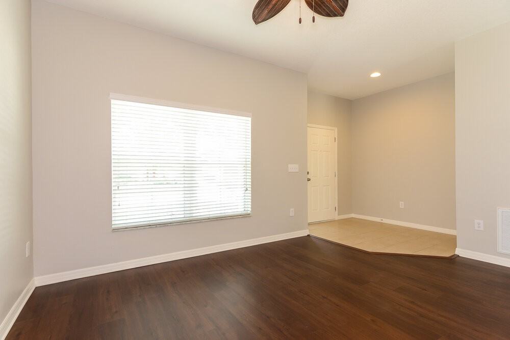 5723 White Trillium Loop - Photo 2 of 14
