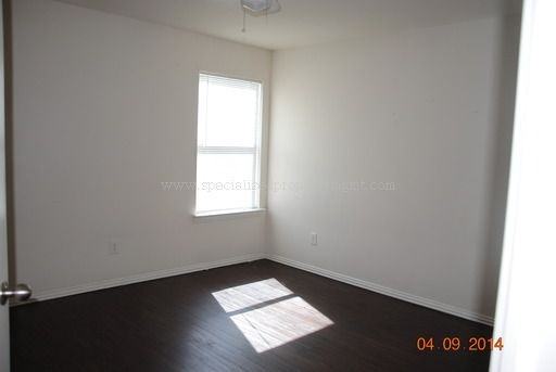 7724 Stanley Ct - Photo 2 of 6