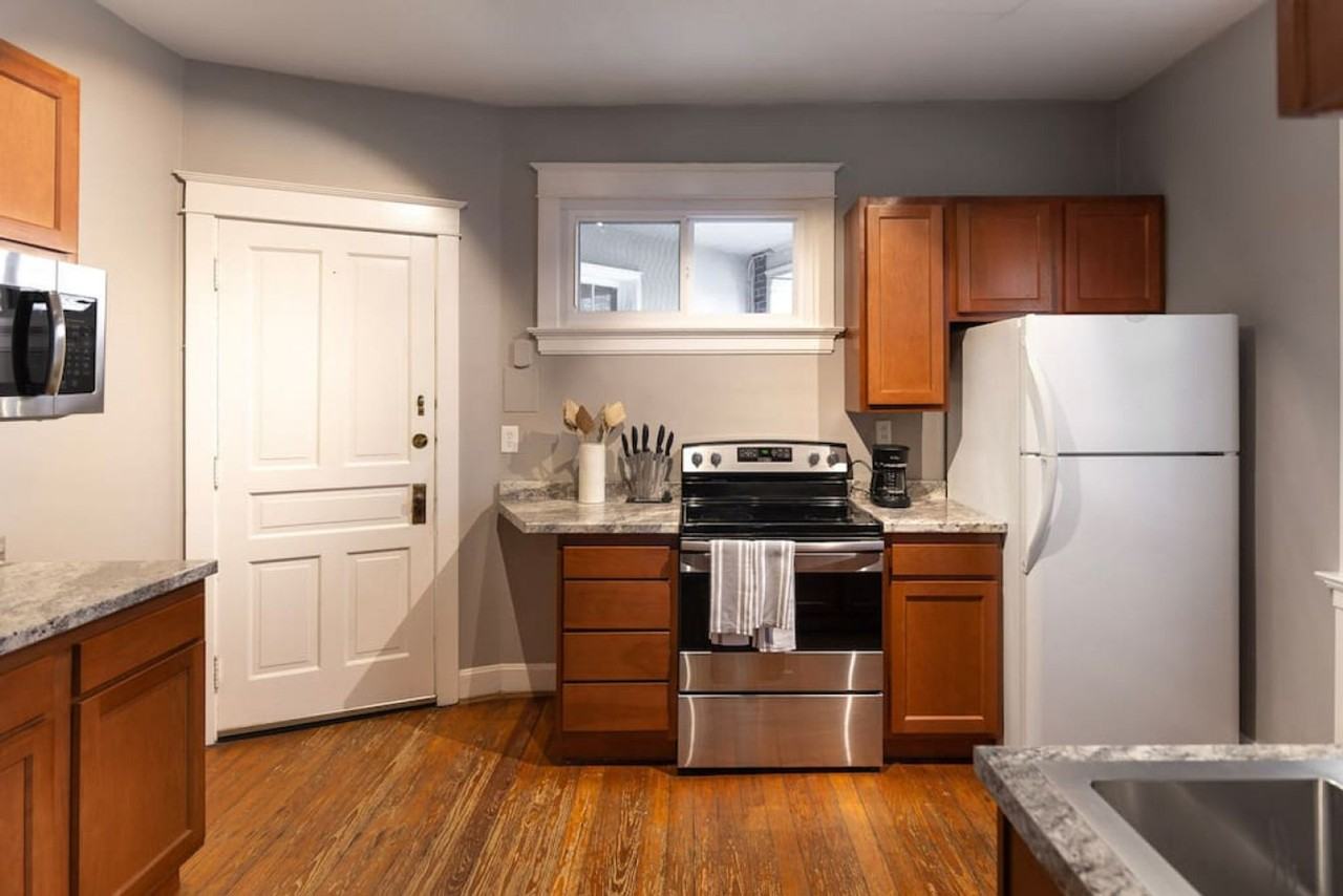 2584 Madison Rd #1056072P - Photo 3 of 20