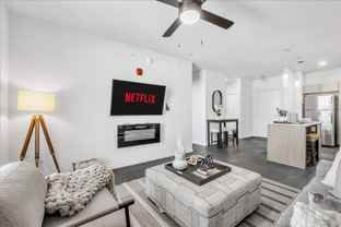 5100 W Park Ave - Photo 1 of 1