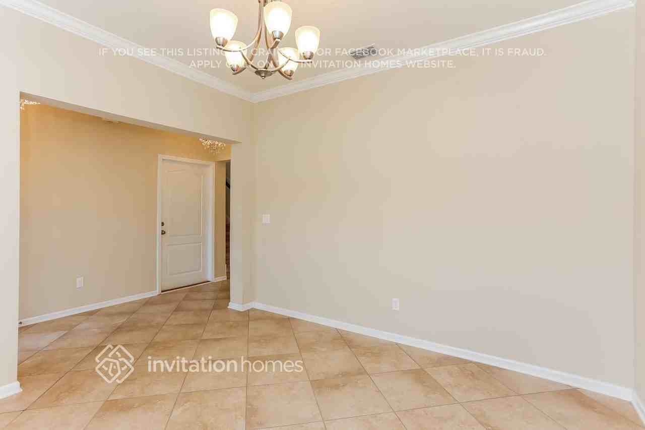 12466 Itani Way - Photo 3 of 16