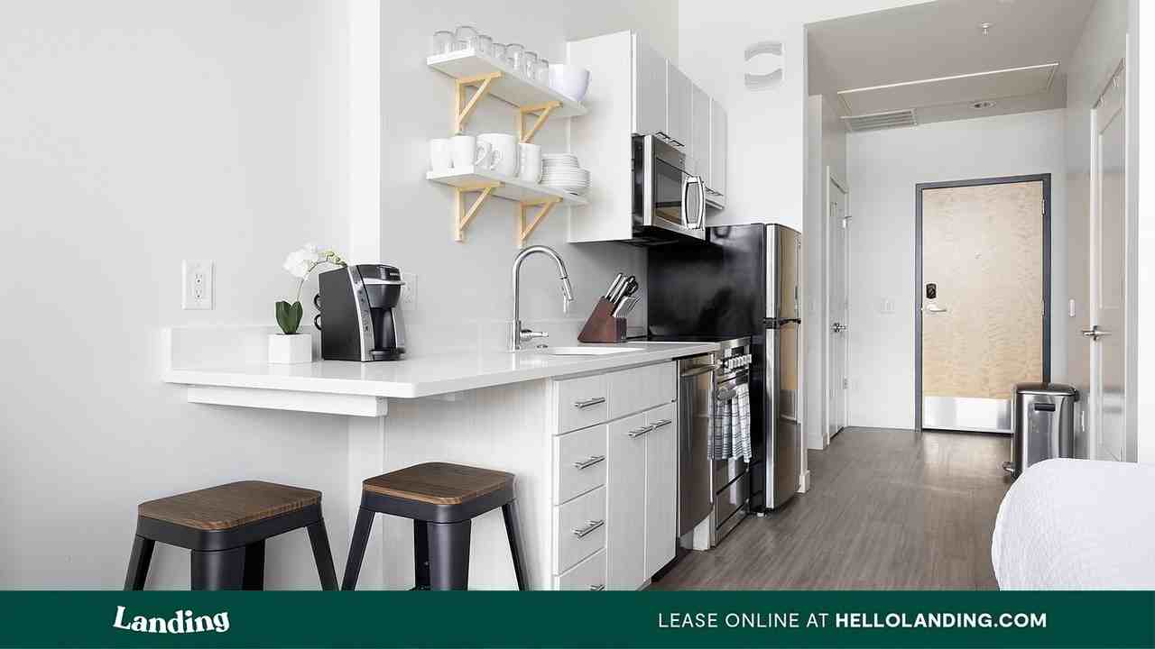 3609 Wynkoop St, - Photo 5 of 50