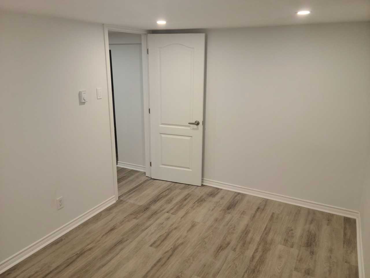 1258 Kingston Road - Photo 5 of 13