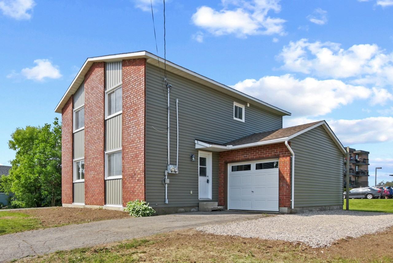 107 Mississippi Road - Photo 3 of 31