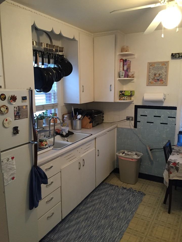 263 Perry St - Photo 2 of 8