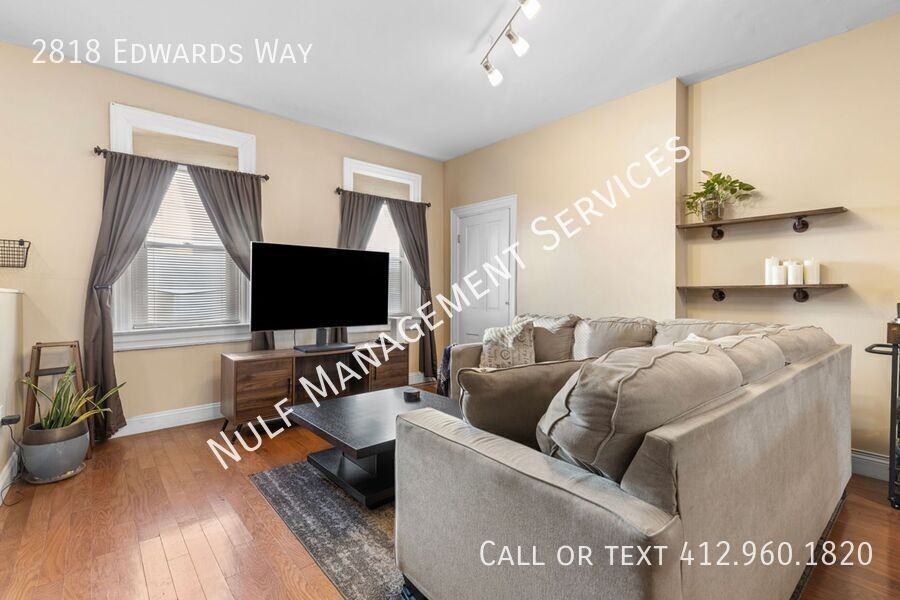 2818 Edwards Way - Photo 3 of 13