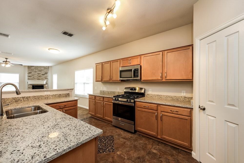 4823 James Gaines - Photo 7 of 16
