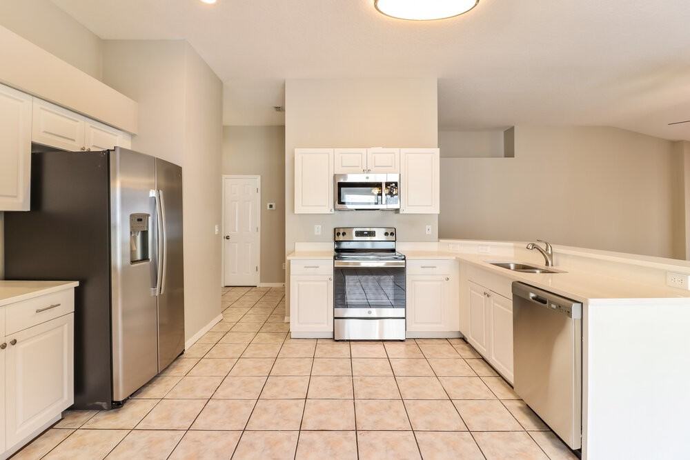 3304 Pin Oak Ln - Photo 7 of 16