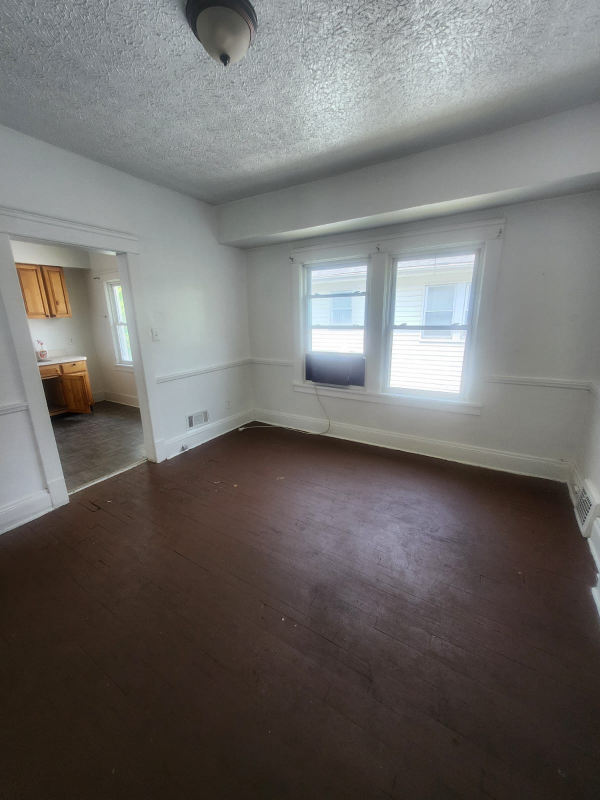 450 E 149th St #UP - Photo 4 of 7