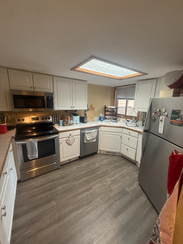 2829 Springdale Ln - Photo 2 of 6