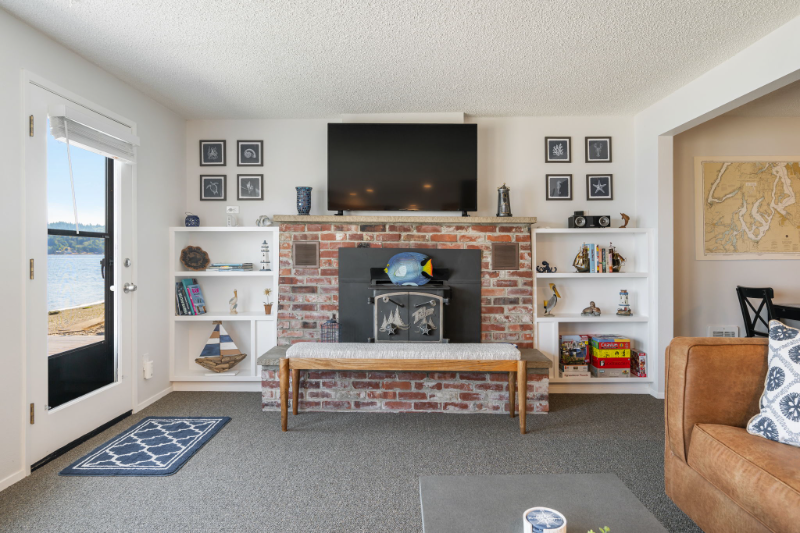 13501 Hidden Valley Rd Nw - Photo 3 of 20