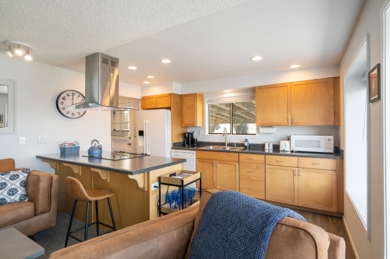 13501 Hidden Valley Rd Nw - Photo 5 of 20