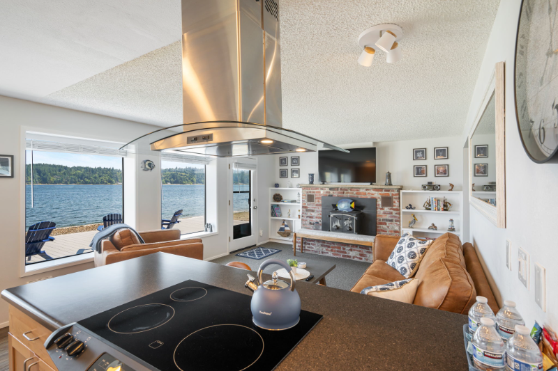 13501 Hidden Valley Rd Nw - Photo 7 of 20