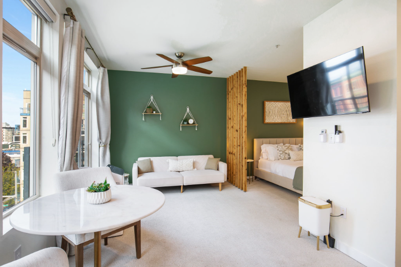 2324 1st Ave #410 - Photo 3 of 17