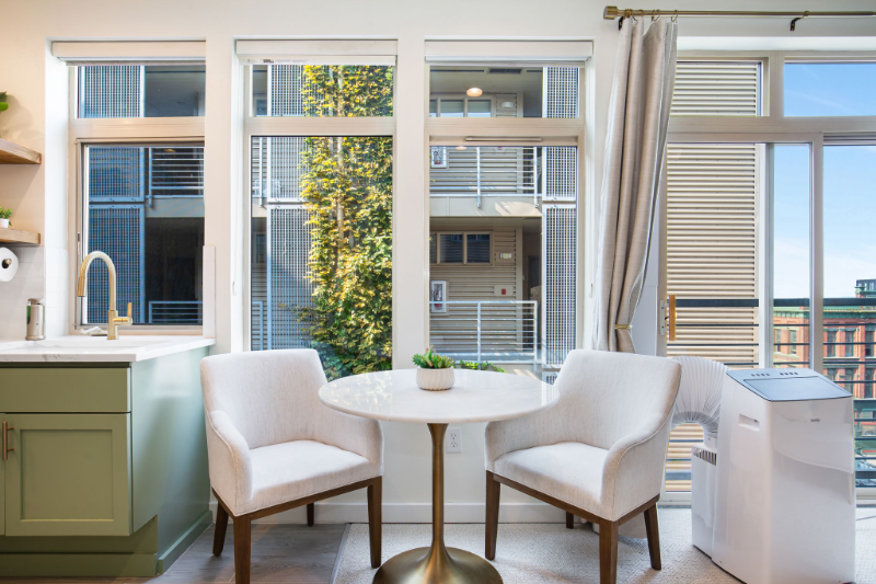 2324 1st Ave #410 - Photo 7 of 17