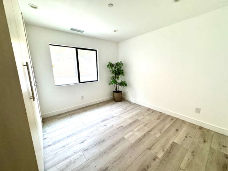 7822 Shadyspring Dr #2 - Photo 6 of 11