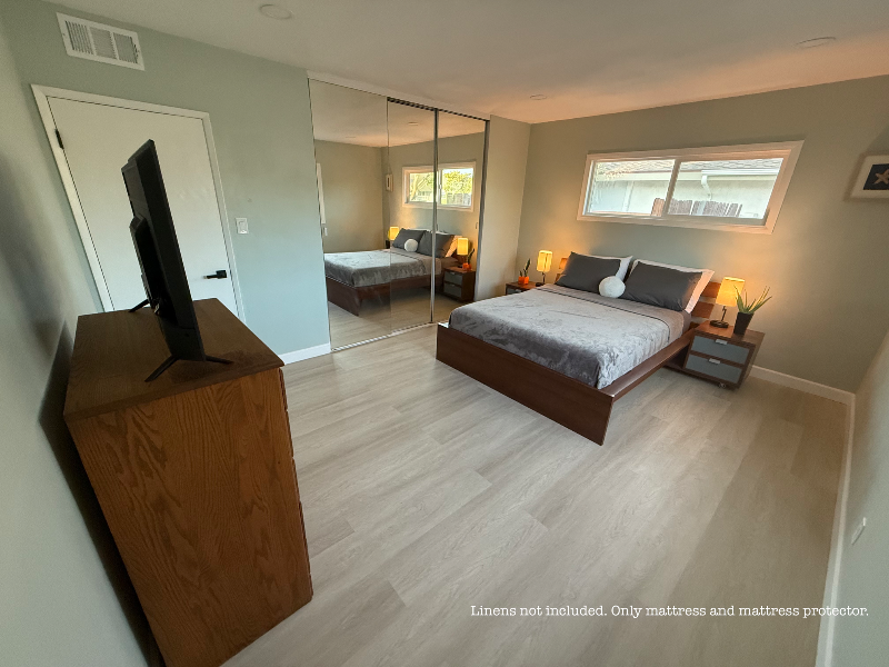 1641 W Mells Ln - Photo 2 of 4