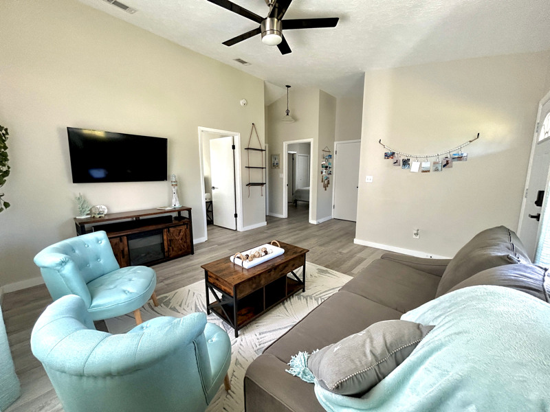 1823 High Ave - Photo 3 of 15