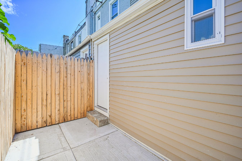 165 W Wilt St #111 - Photo 7 of 19