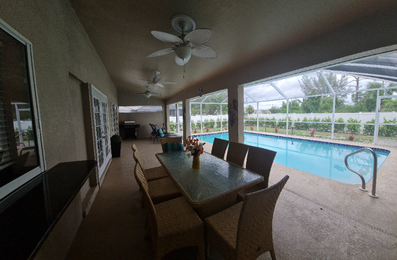 1607 Sw 18th St - Photo 7 of 11