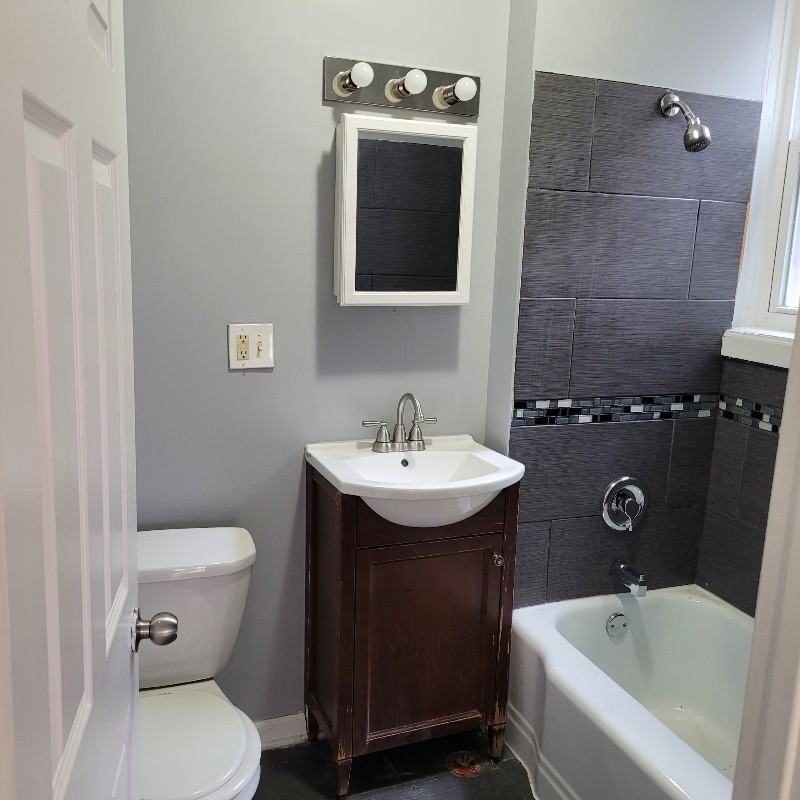 6629 S Greenwood Ave #3 - Photo 6 of 11