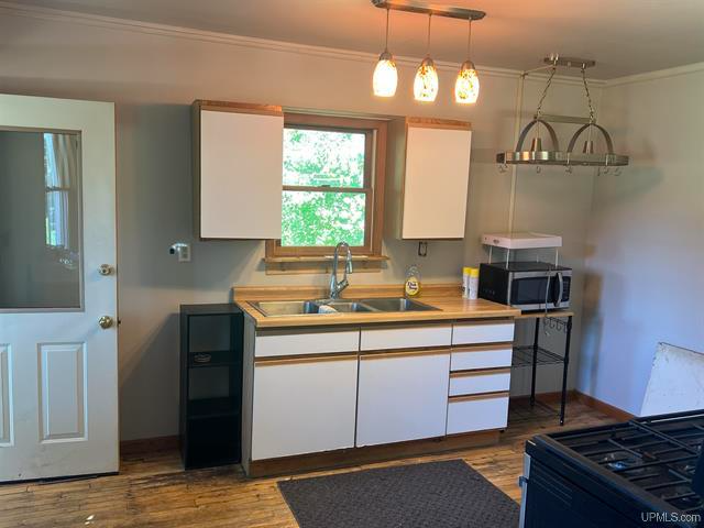 15360 Concord St - Photo 4 of 10