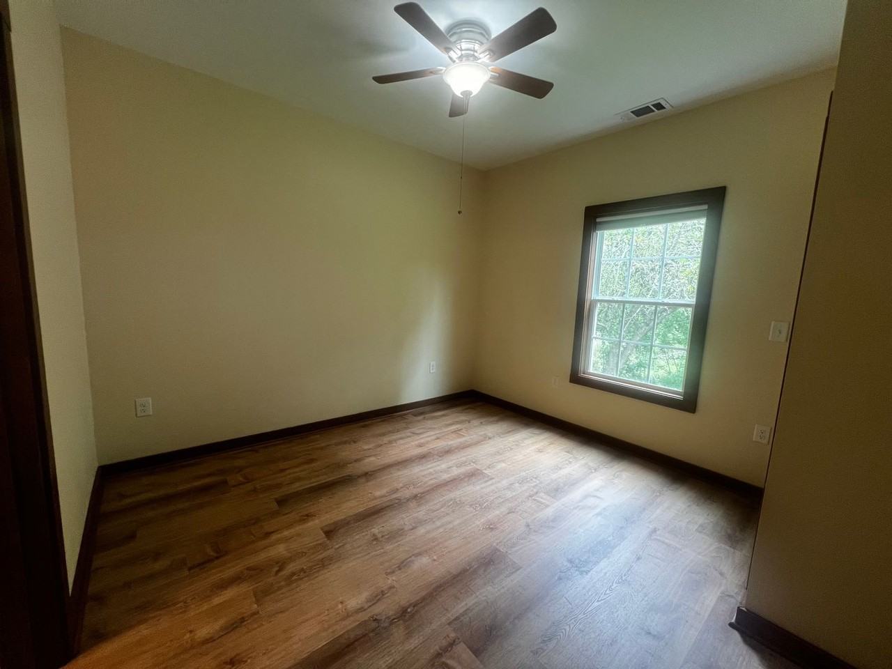 724 Brockton Rd - Photo 6 of 15