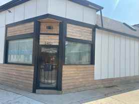 2401 S Kinnickinnic Ave - Photo 1 of 1